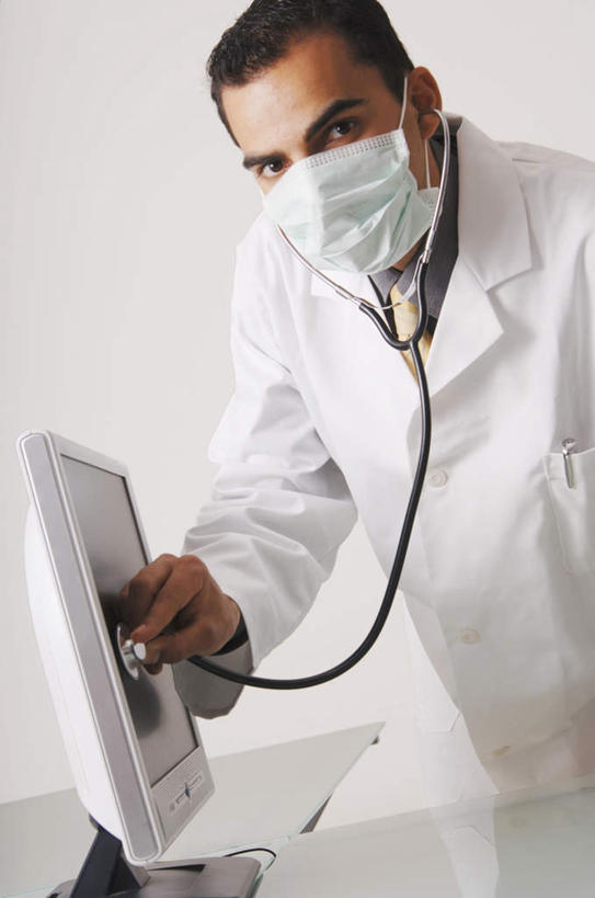 西方人,一个人,医生,竖图,室外,白天,正面,电脑,显示器,鼠标,键盘,欧洲,欧洲人,仅一个男性,仅一个人,仅一个中年男性,服装,分离,网络,过滤,分开,输入设备,通讯设备,衣服,口罩,听诊器,医护人员,医疗人员,隔断,台式电脑,遮掩,服饰,隔离,医疗设备,卫生,掩盖,遮挡,衣着,穿着,净化,间隔,医疗器械,通信设备,预防,医疗工具,输出设备,遮盖,防尘,掩饰,断绝,隔开,屏蔽,屏绝,远离,中断,阻遏,阻隔,衣饰,检测工具,男人,男性,中年男性,白种人,大夫,半身,彩图