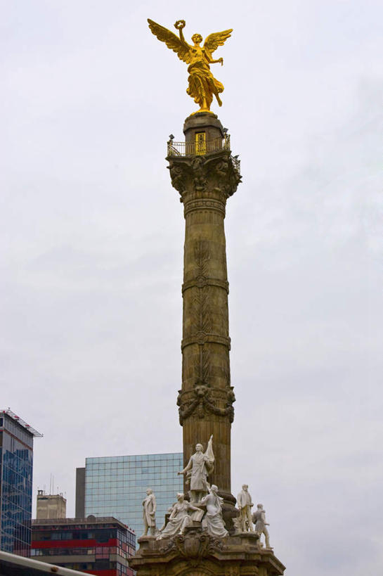 无人,高楼大厦,竖图,室外,白天,仰视,度假,办公楼,美景,城市风光,城市,大厦,建筑,摩天大楼,写字楼,雕塑,墨西哥,天使,伸展,张开,展翅,艺术,装饰,翅膀,雕刻,雕像,柱子,景观,乌云,云,阴天,云朵,纪念碑,首都,云彩,娱乐,天空,工艺品,楼宇,天,享受,休闲,商务楼,景色,放松,纪念,美术,北美,北美洲,昏暗,神圣,阴沉,主题,善良,美洲,陈列,信徒,张开翅膀,墨西哥城,功能,美学,北亚美利加洲,亚美利加洲,墨西哥合众国,仙人掌王国,联邦区,使者,展开翅膀,圣洁,彩图,低角度拍摄,大楼,高层建筑,高楼,摩天楼