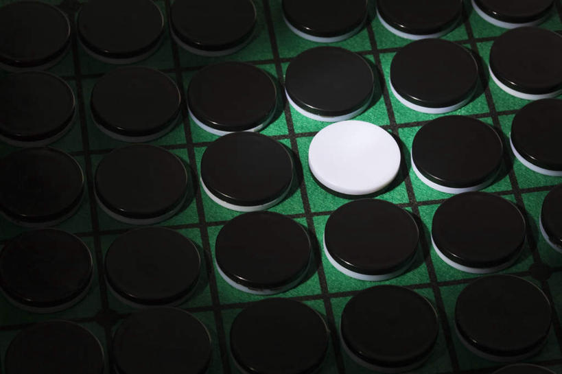 无人,横图,俯视,室内,白天,游戏,快乐,比赛,竞争,一排,许多,整齐,格子,玩,娱乐,排列,绿色,休闲,棋子,棋盘,益智,活动,队列,发泄,消遣,智力,黑白棋,宣泄,翻棋,翻转棋,奥赛罗棋,玩耍,嬉戏,彩图,高角度拍摄