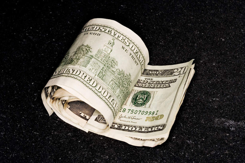 无人,横图,俯视,室内,白天,钱,美元,静物,一卷,黑色背景,卷曲,英文,标志,钱币,文字,字符,字母,美金,标识,绿色,钞票,金融,纸币,摄影,影棚,经济,英文字母,流通,纸钞,贸易,货币,现金,彩图,高角度拍摄,影棚拍摄,拍摄