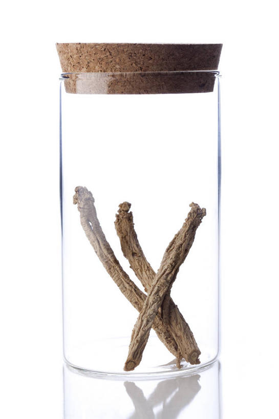 无人,竖图,白色背景,静物,玻璃,北京,中国,亚洲,反射,材料,瓷器,草药,药草,软木塞,传统,三个,自然,瓶子,干花,瓶盖,摄影,有机食品,维生素,简单,草本,中国文化,干的,中医,东亚,替代疗法,党参,彩图,影棚拍摄,传统文化,成分