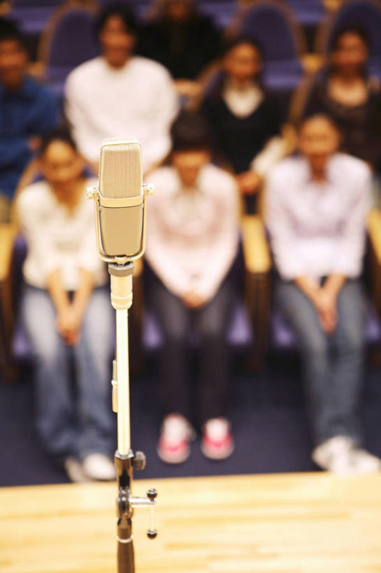 东方人,少年,观众,剧院,椅子,亚洲,许多人,娱乐,座位,一群人,建造,生活方式,麦克风,亚洲人,年轻人,彩图