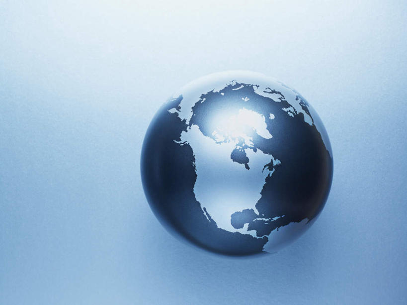 无人,横图,俯视,室内,特写,白天,仪器,海洋,桌面,桌子,静物,地图,阴影,蓝色背景,反射,网格,木制,地球仪,线条,影子,世界地图,地球,陆地,全球,球,一个,经纬线,模型,木制品,球体,摄影,地理,国家,影棚,单个,大陆,世界,纬线,版图,经线,经纬仪,地理学,彩图,高角度拍摄,影棚拍摄,拍摄,大洋,大洲