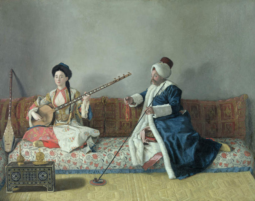西方人,无人,两个人,坐,盘腿,横图,室内,白天,正面,民族服装,绘画,油画,欧洲,欧洲人,握,艺术,乐器,琵琶,弦乐器,古典,弹奏,拿,拿着,注视,文化,工艺品,观察,看,品味,握着,观看,美术,察看,高雅,关注,弹拨弦鸣乐器,美学,民乐之王,男人,男性,女人,女性,中年男性,中年女性,白种人,盘腿而坐,盘膝,盘着腿的,盘着腿坐,双腿交叉,坐着,彩图,全身,传统服装,民俗服,弹拨弦乐器