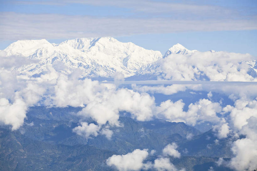 无人,横图,俯视,室外,白天,旅游,度假,石头,美景,山,雪,雪山,植物,大雪,孟加拉国,亚洲,阴影,光线,石子,影子,冰,积雪,景观,山顶,山峰,雪景,云,云朵,冬季,冬天,山峦,云彩,娱乐,树,树木,蓝色,绿色,白云,蓝天,天空,阳光,自然,天,享受,休闲,景色,放松,寒冷,生长,晴朗,成长,冰冷,自然风光,南亚,严寒,冰凉,酷寒,凛冽,凛凛,极冷,颠峰,极峰,孟加拉人民共和国,大吉岭,石块,岩石,晴空,彩图,高角度拍摄