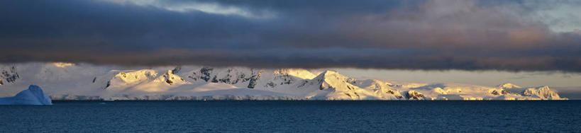 无人,横图,全景,室外,海洋,山,雪,雾,地形,云,黎明,天气,吹气,摄影,气象,气候,南极洲,冰河,地貌,南极半岛,彩图