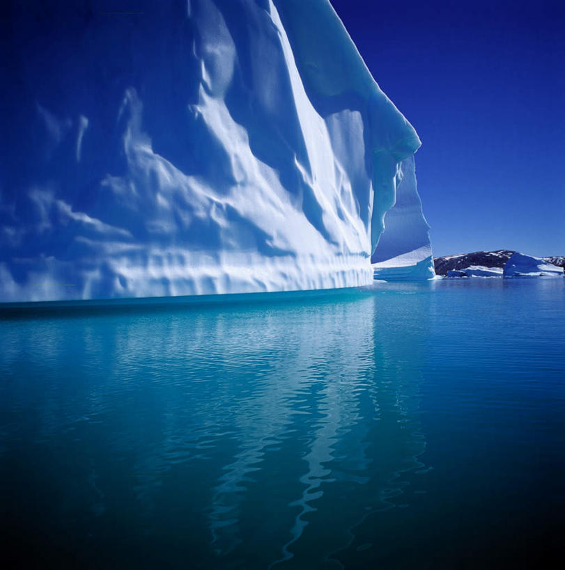 无人,竖图,室外,白天,正面,旅游,度假,冰山,河流,石头,美景,山,水,丹麦,欧洲,一堆,阴影,波纹,堆叠,堆积,光线,石子,影子,冰,河水,景观,山峰,水流,云,云朵,山峦,云彩,娱乐,冰川,蓝色,白云,倒影,蓝天,水纹,天空,阳光,自然,波浪,天,享受,休闲,景色,放松,寒冷,晴朗,堆,冰冷,倒映,自然风光,北欧,冰河,格陵兰,格陵兰岛,严寒,丹麦王国,冰凉,酷寒,凛冽,凛凛,极冷,反照,石块,岩石,晴空,彩图