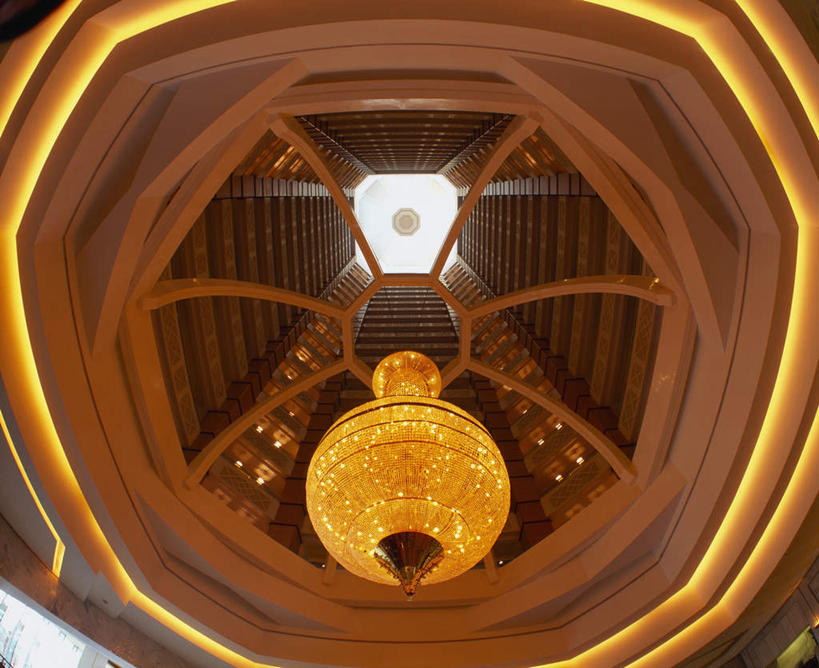 无人,横图,室内,白天,仰视,度假,美景,城市风光,城市,照明,卡塔尔,亚洲,吊挂,悬挂,景观,灯光,挂,娱乐,吊灯,灯,灯具,享受,休闲,景色,放松,照亮,照明设备,西亚,卡塔尔国,彩图,低角度拍摄