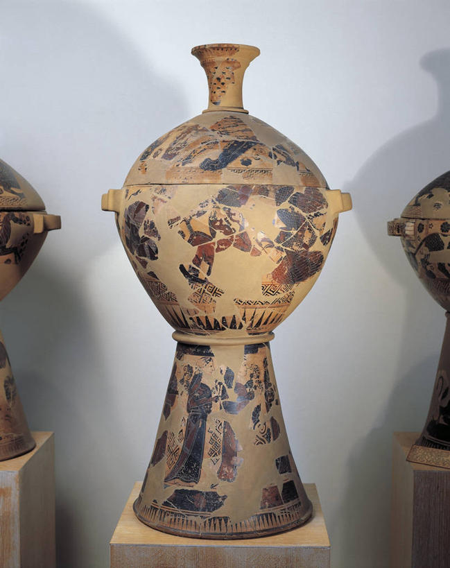 无人,竖图,鹰,花瓶,灰色背景,神话,标志,符号,盖子,陶瓷制品,标识,古代,灰色,陶器,摄影,手艺,大力神,性别符号,古希腊,古代文明,美术工艺,拷问,彩图,影棚拍摄,男性符号