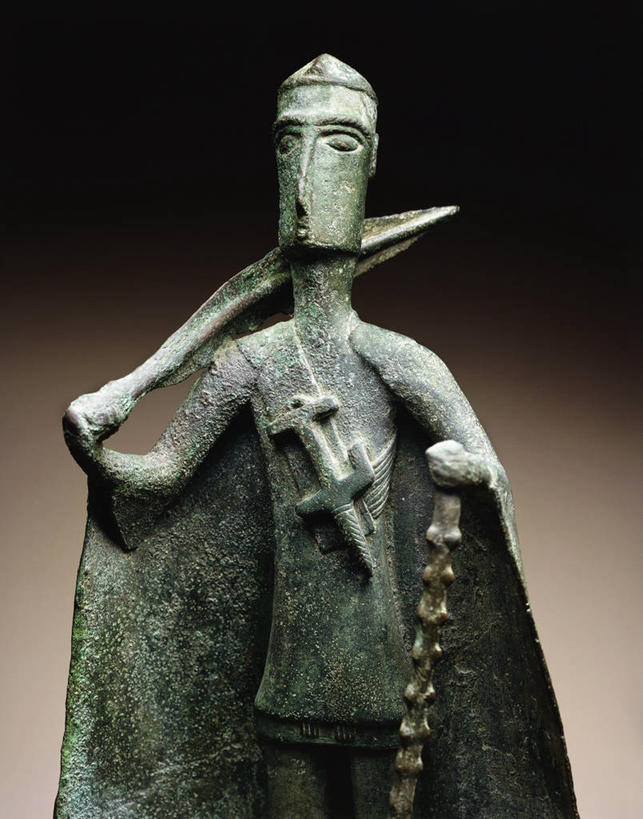 无人,竖图,特写,正面,雕塑,意大利,艺术,装饰,标志,雕刻,雕像,符号,拿着,历史,标识,古代,一个,工艺品,武器,摄影,单个,纪念,美术,剑,主题,陈列,首领,功能,美学,性别符号,古代文明,撒丁岛,美术工艺,彩图,影棚拍摄,男性符号,过去