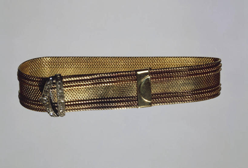 无人,横图,珠宝,灰色背景,装饰,金属,历史,钻石,黄金,古代,一个,灰色,财富,摄影,手镯,单个,古董,考古学,华贵,扣环,美术工艺,彩图,影棚拍摄