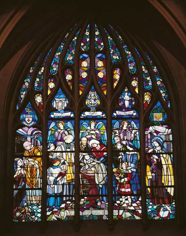 无人,教堂,竖图,室内,窗户,法国,欧洲,节日,文化,祈祷,健康,许愿,摄影,宗教,信仰,纪念,祈求,基督教,宗教建筑,地中海文化,天主教,彩色玻璃,灵性,美术工艺,下诺曼底,平安,彩图,阿朗松