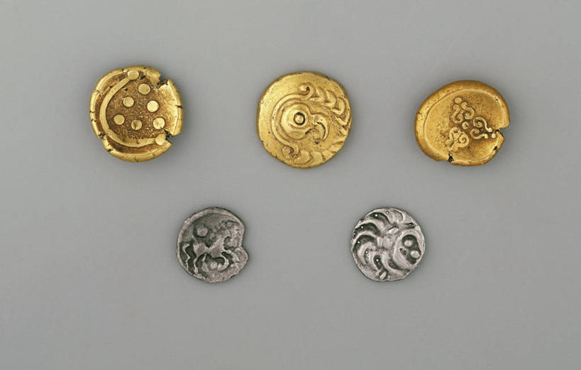 无人,横图,俯视,灰色背景,古代,灰色,摄影,多样,古代文明,美术工艺,硬币,彩图,高角度拍摄,影棚拍摄