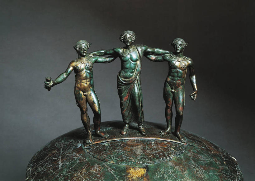 无人,站,横图,特写,一排,灰色背景,神话,艺术,整齐,装饰,并排,标志,雕像,符号,历史,标识,古罗马,古代,排列,一个,灰色,搭,摄影,单个,部分,铜,搭着,队列,手艺,棺材,性别符号,古代文明,美术工艺,彩图,影棚拍摄,男性符号,过去