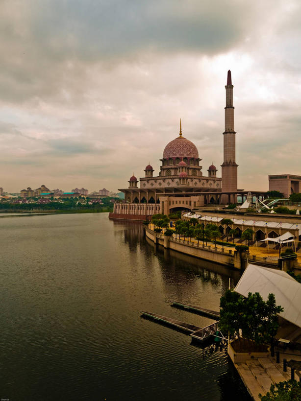 无人,竖图,室外,湖,建筑,马来西亚,云,天空,黄昏,摄影,宗教,尖塔,伊斯兰教,圆顶建筑,清真寺,布城,彩图