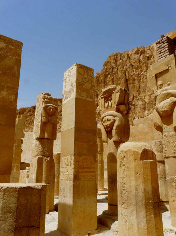 无人,竖图,室外,白天,雕塑,日光,埃及,阴影,雕像,历史,摄影,中东,万里无云,古埃及文明,古代文明,彩图,埃及卢克索