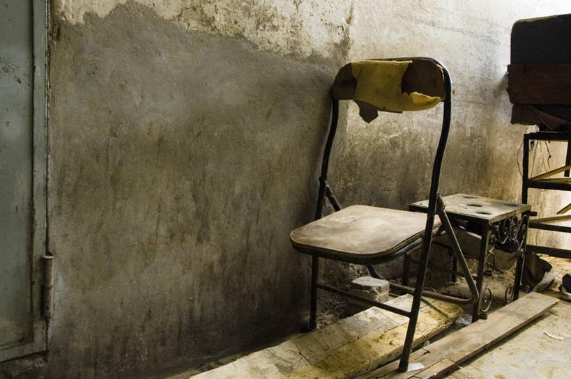 无人,横图,室外,白天,建材,建筑,椅子,非洲,摩洛哥,废弃,木制,材料,木板,木材,墙,围墙,木柴,摄影,建造,木料,报废,腐烂,废物,贫穷,丢弃,放弃,抛弃,阿非利加洲,摩洛哥王国,摈弃,破败,丹吉尔,丹吉尔省,彩图,屏弃,摈斥,摒除