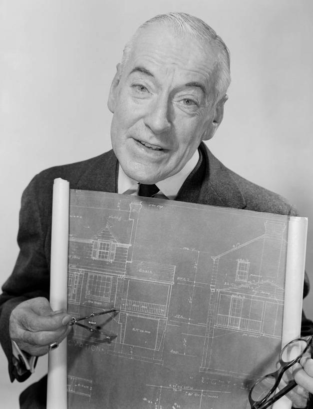 西方人,成年人,老年人,脸,头,脸颊,头发,一个人,商务人士,建筑师,商务男性,竖图,黑白,白色背景,衬衫,商务,建筑,欧洲,欧洲人,仅一个男性,仅一个人,套装,拿着,肩膀,仅一个老年男性,摄影,肖像,出示,商务装,蓝图,工薪阶层,技能,老年男性,男人,男性,白种人,头部,脸部,脸蛋,面部,白领,上班族,影棚拍摄,衬衣,房屋建设