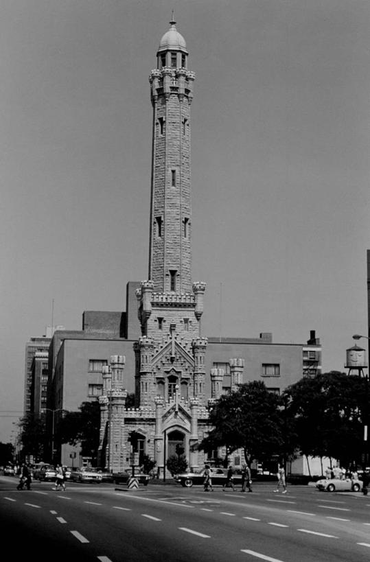 竖图,黑白,室外,白天,城市,建筑,汽车,美国,水塔,塔,摄影