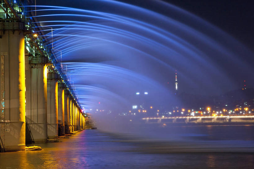 无人,横图,室外,夜晚,正面,度假,河流,美景,水,城市风光,城市,大桥,路灯,桥梁,夜景,照明,大理,中国,亚洲,阴影,朦胧,模糊,光线,影子,河水,景观,水流,斜拉桥,桥,灯光,娱乐,云南,灯,享受,休闲,景色,放松,照亮,照明设备,东亚,云南省,中华人民共和国,西南地区,滇,大理州,大理白族自治州,斜张桥,彩图