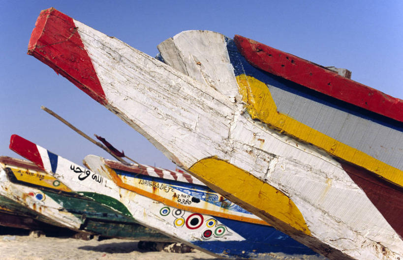 游泳,儿童,两个人,横图,室外,纯洁,海浪,海洋,水,非洲,毛里塔尼亚,喷,飞溅,溅,地形,黑色,大西洋,可爱,童年,童趣,摄影,政府,剪影,童真,烂漫,无邪,努瓦克肖特,西非,天真,男孩,海滩,彩图,旅行