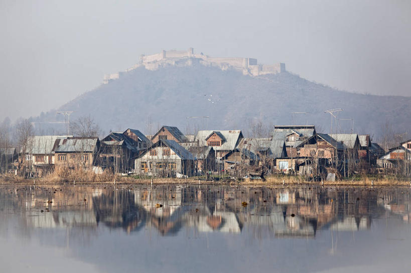 无人,横图,室外,湖,水,印度,亚洲,房屋,乡村,风景,摄影,住房,要塞,南亚,印度共和国,克什米尔,斯利那加,查谟.克什米尔,查谟.克什米尔邦,彩图,旅行,喀什米尔,达尔湖,克什米尔地区