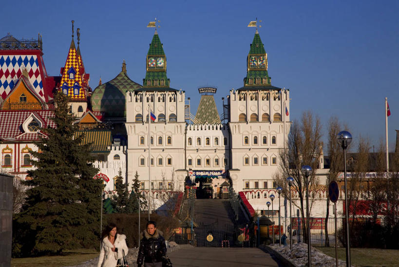 儿童,成年人,公园,横图,庸俗,建筑,俄罗斯,市场,首都,颜色,摄影,莫斯科,女孩,女人,设计,彩图,旅行,独联体