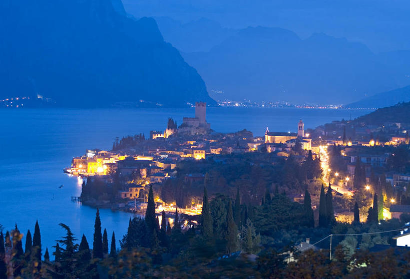 无人,横图,室外,夜晚,意大利,欧洲,城堡,城镇,黄昏,摄影,威尼托大区,加尔达湖,彩图