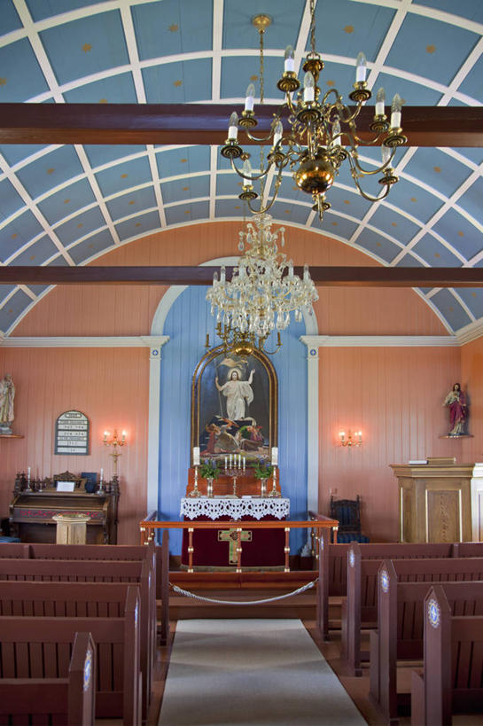 无人,教堂,竖图,室内,白天,椅子,木制,摄影,祭坛,水晶吊灯,彩图