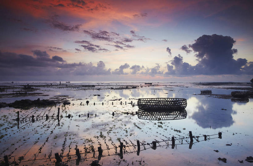 无人,横图,室外,旅游,度假,农业,渔业,海洋,美景,水,印度尼西亚,反射,篮子,海岸线,景观,云,黎明,娱乐,风景,自然,享受,休闲,景色,放松,摄影,宁静,热带气候,自然风光,剪影,逆光,彩图,旅行,传统文化,阿贡火山,巴厘