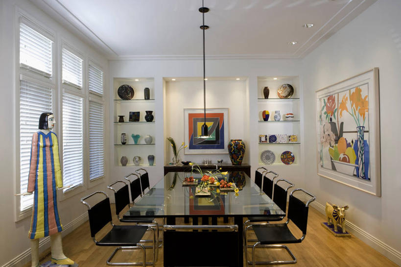 横图,吃饭,地板,雕塑,对称,饭厅,皮革,现代,白色,灯具,陶器,百叶帘,模具,收集,铬合金,当代,塑造