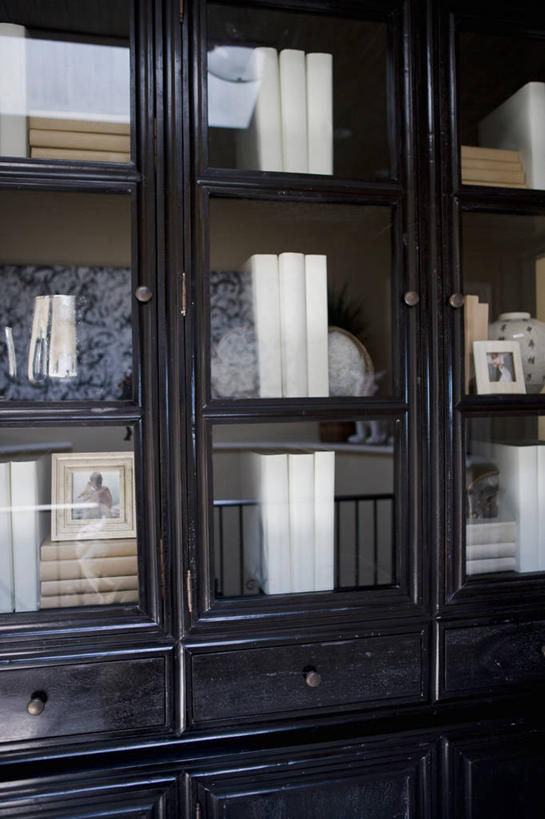 无人,竖图,室内,柜子,家具,美国,娱乐,打开,北美,开启,文学,加利福尼亚