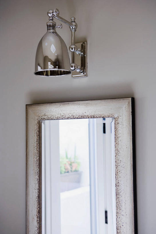 无人,竖图,室内,白天,镜子,浴室,日光,美国,反射,光,北美,加利福尼亚,铬合金,当代