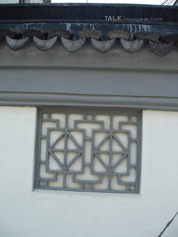 无人,家,竖图,室外,白天,正面,度假,美景,城市风光,城市,建筑,中国,亚洲,阴影,光线,瓦片,影子,房屋,墙,屋顶,屋子,景观,顶棚,瓦,娱乐,楼房,墙壁,墙面,住宅,阳光,享受,休闲,景色,放松,建造,东亚,屋瓦,中华人民共和国,彩图,房子,shslj1