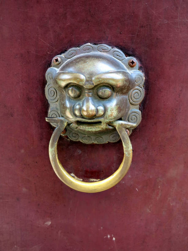 无人,竖图,室外,特写,白天,正面,门,静物,金属制品,雕塑,上海,中国,亚洲,艺术,装饰,金属,木制,雕刻,雕像,一个,把手,门把手,木制品,工艺品,门框,单个,纪念,门把,美术,申,主题,陈列,东亚,上海市,嘉定区,古猗园,中华人民共和国,沪,华东地区,功能,美学,拉手,彩图,古漪园,南翔,南翔镇,shslj1