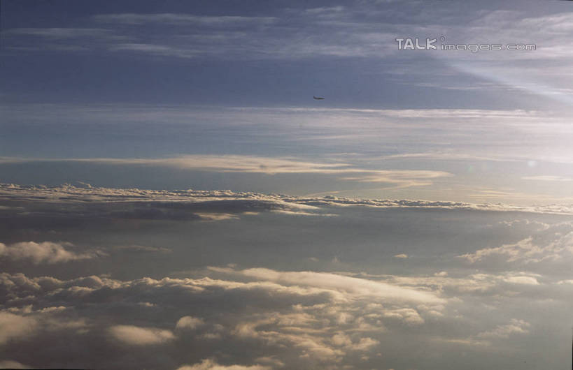 无人,横图,俯视,室外,特写,白天,美景,阴影,光线,影子,景观,云,云朵,云彩,蓝色,白云,蓝天,天空,阳光,自然,天,景色,晴朗,自然风光,晴空,彩图,高角度拍摄,shtjw1