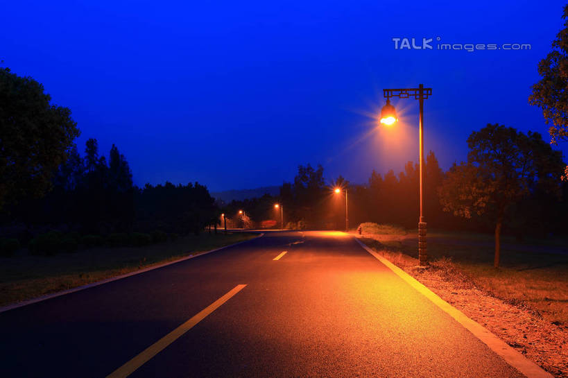 无人,横图,室外,夜晚,正面,旅游,度假,美景,植物,道路,路,路灯,公路