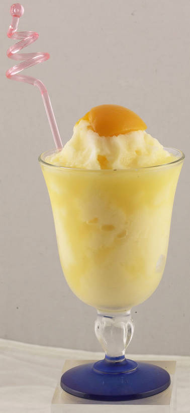 无人,竖图,室内,特写,白天,正面,餐桌,桌子,芒果,杯子,水果,一把,一堆,阴影,堆叠,堆积,灰色背景,新鲜,反射,影子,勺子,塑料,生食,食品,冰激凌,果实,清凉,玻璃制品,食物,一个,粉色,黄色,水杯,塑料制品,调羹,汤匙,冷饮,舒服,橙色,冰淇淋,摄影,有机食品,绿色食品,影棚,单个,餐台,堆,解暑,解渴,摄影棚,雪糕,舒爽,冰糕,消暑,玻璃杯,望果,蜜望,檬果,闷果,漭果,杧果,庵波罗果,彩图,影棚拍摄,拍摄,shjb1