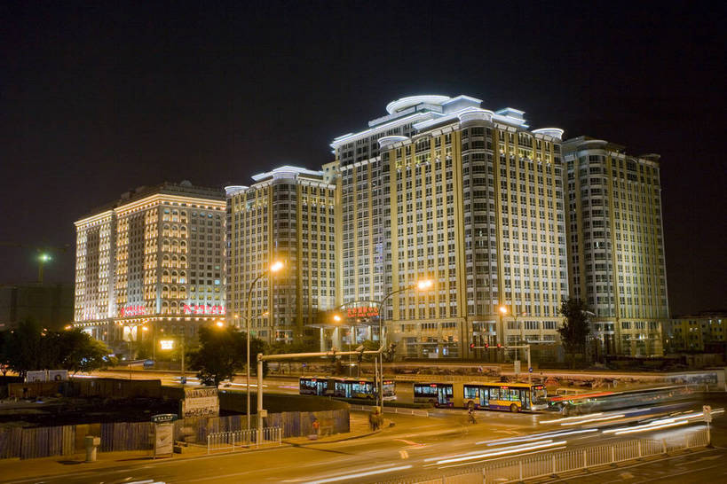 横图,彩色,室外,商务,道路,建筑,街道,路,夜景,公路,北京,中国,亚洲,灯光,交通,建筑物,灯,闪耀,摄影,中国文化,长安街,东亚,发展,中华人民共和国,发达,夜,马路,彩图,商业,高楼,传统文化,bj174
