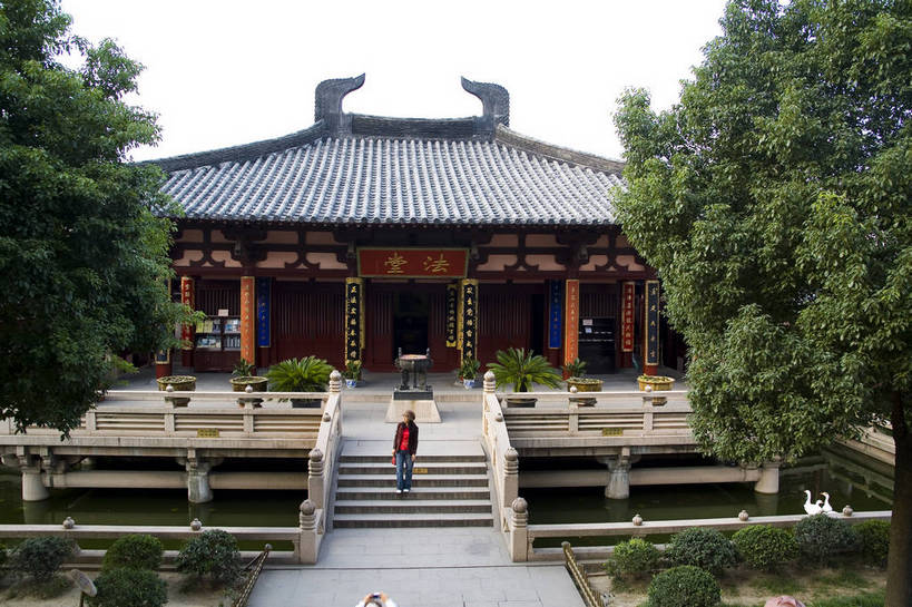 公园,横图,彩色,室外,白天,旅游,度假,名胜古迹,标志建筑,地标,建筑,中国,遗迹,图片,庭院,水池,建筑群,院子,桥,古典,古迹,文物,娱乐,建设,古建筑,江苏,苏州,树木,享受,休闲,旅游胜地,放松,摄影,园林,中国文化,古文明,东亚,寒山寺,苏州园林,旅行,传统文化,bj174