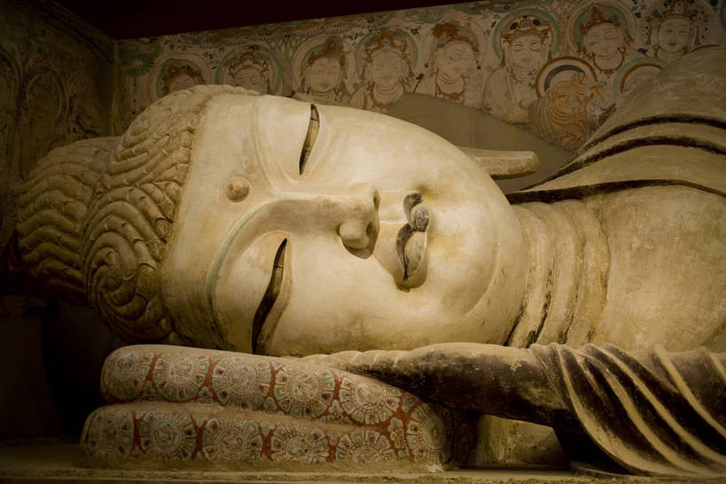 横图,彩色,室内,旅游,度假,绘画,名胜古迹,标志建筑,地标,建筑,敦煌,中国,亚洲,节日,遗迹,艺术,装饰,彩绘,图片,墙,文化遗产,古迹,历史,文化,文物,娱乐,建设,佛,古建筑,壁画,墙壁,墙面,古代,虔诚,祈祷,享受,休闲,健康,飞天,旅游胜地,放松,许愿,摄影,宗教,佛教,信仰,纪念,华丽,修饰,祈求,点缀,珍贵,文明,中国文化,传说,参观,古文明,东亚,甘肃省,中华人民共和国,衬托,美观,雅致,雅观,释教,古远,古代文明,平安,画画,旅行,游览,传统文化,敦煌壁画,bj174
