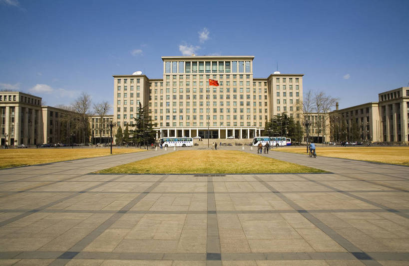 学校,教学楼,横图,彩色,室外,白天,旅游,度假,北京,中国,亚洲,校园,学府,树,休闲,教室,旅游胜地,景色,摄影,环境,美好,东亚,中华人民共和国,高等学府,旅行,大学,教学大楼,清华园,清华大学,bj174