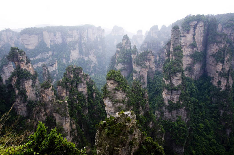 横图,彩色,室外,白天,旅游,度假,名胜古迹,山,标志建筑,地标,建筑,张家界,中国,亚洲,遗迹,壮观,图片,景观,山峰,古迹,文物,娱乐,建设,古建筑,风景区,树木,自然,享受,休闲,旅游胜地,景色,放松,摄影,美妙,自然风光,古文明,东亚,湖南,天子山,中华人民共和国,旅行,bj174