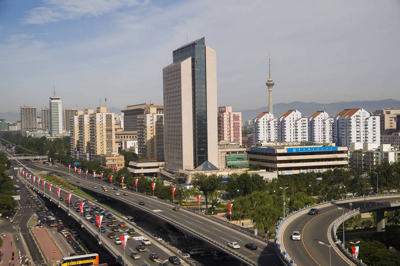 横图,彩色,室外,白天,旅游,度假,办公楼,名胜古迹,城市风光,标志建筑,大厦,道路,地标,建筑,立交桥,路,公路,北京,中国,亚洲,遗迹,景观,交通,首都,都市,古迹,文物,娱乐,建设,古建筑,现代建筑,享受,休闲,远景,旅游胜地,放松,运输,摄影,中国文化,长安街,古文明,东亚,中华人民共和国,繁荣,发达,马路,旅行,bj174