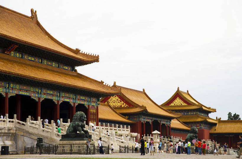 故宫,宫殿,栏杆,横图,彩色,室外,白天,旅游,度假,名胜古迹,标志建筑,地标,建筑,北京,中国,亚洲,风俗,遗迹,扶手,图片,文化遗产,建筑群,古典,古迹,历史,文化,文物,娱乐,建设,传统,古建筑,护栏,台阶,蓝天,紫禁城,享受,休闲,石阶,旅游胜地,放松,精神,摄影,古代建筑,皇帝,权威,象征,高贵,古文明,东亚,中华人民共和国,权力,统治,威严,权势,古代文明,制度,天子,九五之尊,圣上,统治者,陛下,官家,势力,旅行,传统文化,太和门,bj174