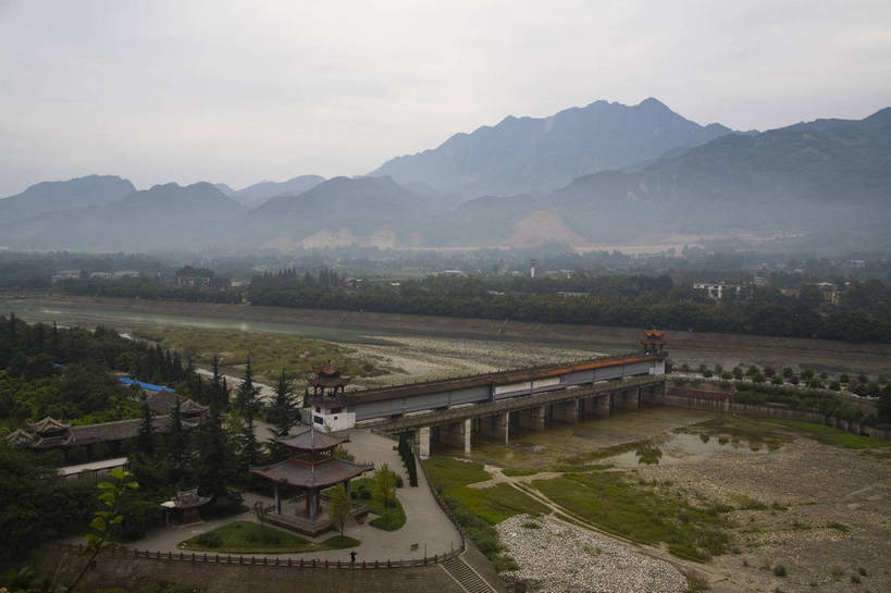无人,横图,彩色,室外,白天,旅游,度假,名胜古迹,标志建筑,地标,建筑,都江堰,中国,亚洲,遗迹,文化遗产,古迹,文物,娱乐,建设,古建筑,享受,休闲,旅游胜地,放松,摄影,四川省,古代建筑,中国文化,古文明,东亚,中华人民共和国,旅行,bj174