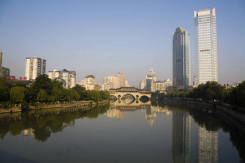 横图,彩色,室外,白天,城市风光,标志建筑,地标,建筑,中国,亚洲,景观,建筑群,古典,建设,现代建筑,摄影,四川省,东亚,四川,廊桥,成都,成都市,中华人民共和国,省会,西南地区,川,蜈蚣桥,江,虹桥,锦江区,安顺廊桥,安顺桥,bj174