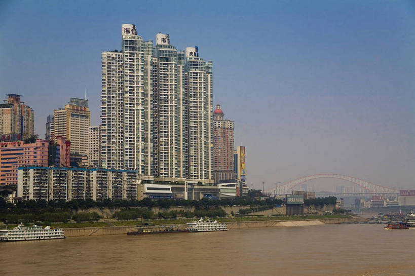无人,横图,彩色,室外,白天,城市风光,船,重庆,中国,亚洲,景观,建筑群,渡船,现代建筑,摄影,四川省,东亚,嘉陵江,中华人民共和国,高楼,居住区,bj174
