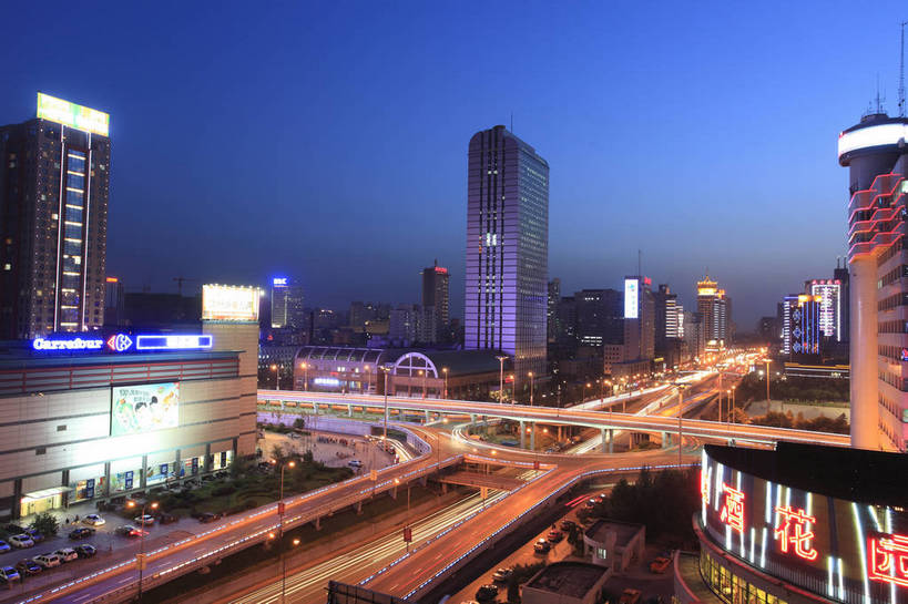 无人,广场,横图,彩色,室外,美景,城市,道路,建筑,街道,路,夜景,公路,中国,亚洲,图片,景观,灯光,交通,现代建筑,摩天大厦,商务楼,景色,摄影,东亚,辽宁,辽宁省,沈阳,中华人民共和国,省会,灯火辉煌,沈阳市,辽,东北地区,马路,高楼,商业中心,东北,中国东北地区,东北三省,东三省,文化路立交桥,bj174