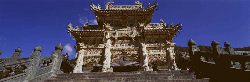 无人,寺庙,横图,彩色,室外,特写,白天,旅游,度假,名胜古迹,标志建筑,地标,建筑,五台山,中国,亚洲,遗迹,图片,大门,景观,牌楼,辉煌,古迹,历史,文物,娱乐,建设,古建筑,享受,休闲,旅游胜地,放松,人文,摄影,古代建筑,近景,中国文化,古文明,东亚,山西,山西省,中华人民共和国,华北地区,晋,忻州,忻州市,繁峙县,五台县,清凉山,龙泉寺,传统文化,飞檐,bj174